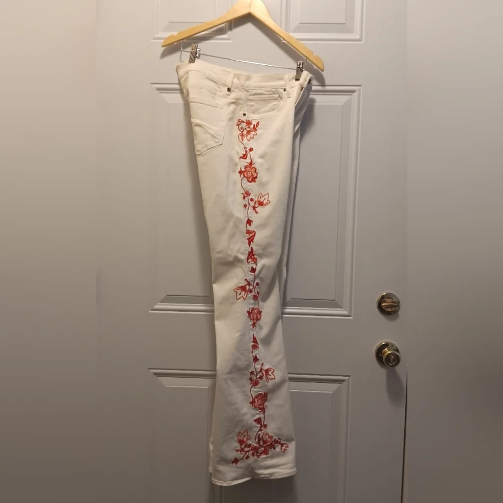 Driftwood Farrah Flare Jeans Isabel Embroidered Wmn’s Sz 31 Boho Cowgirl Western - Picture 2 of 9